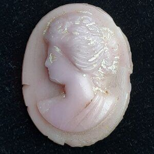 vintage pink cameo